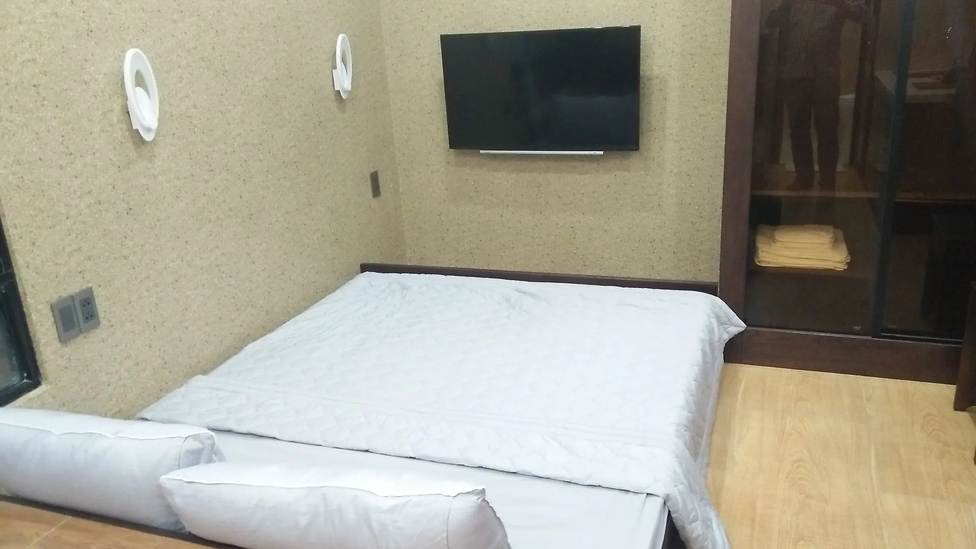 R&G Suite Ho Chi Minh City Vietnam